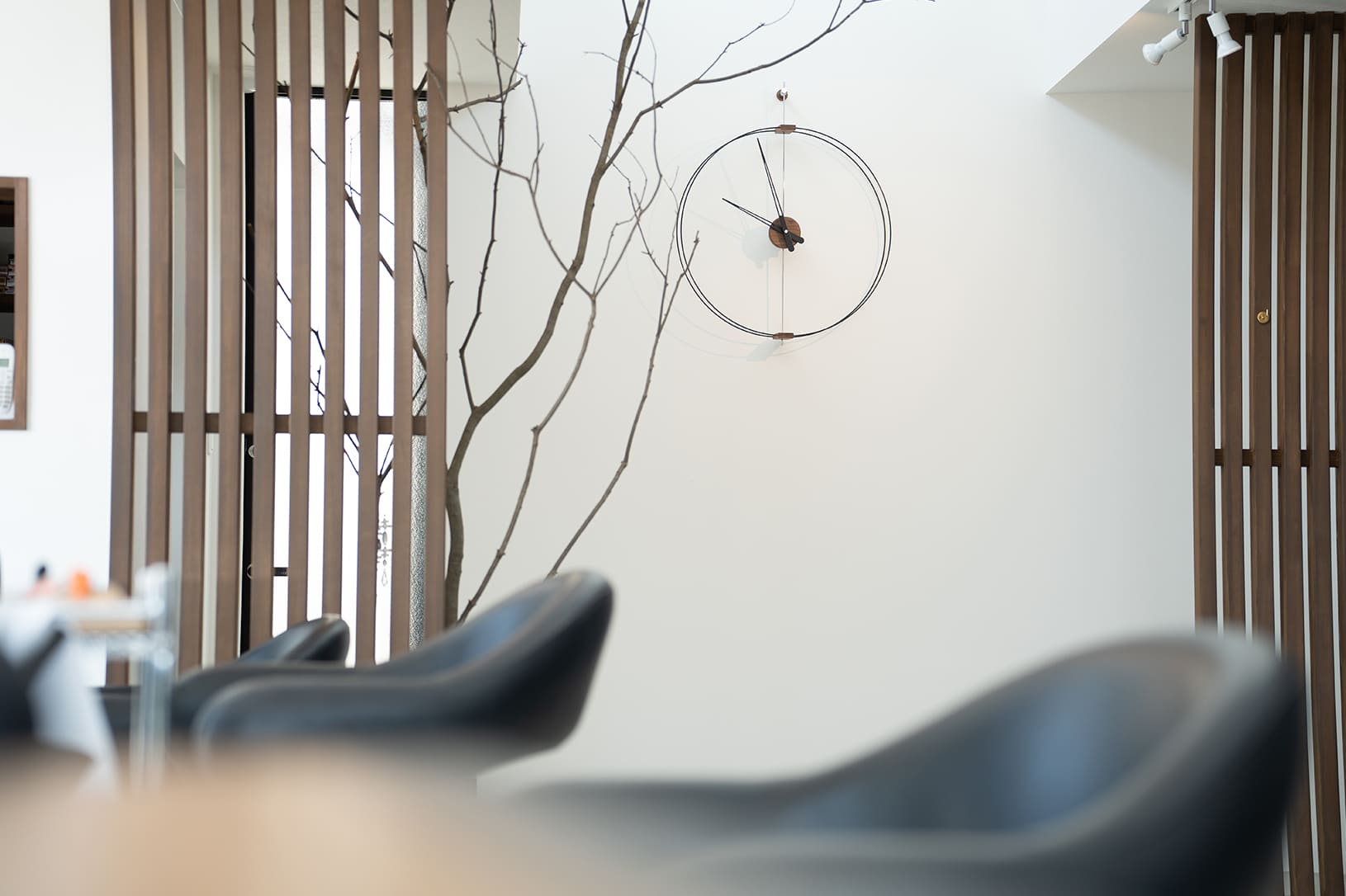 UPDATEメインビジュアルスライド